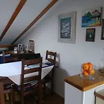 아파트 Lovely Place For 포레치